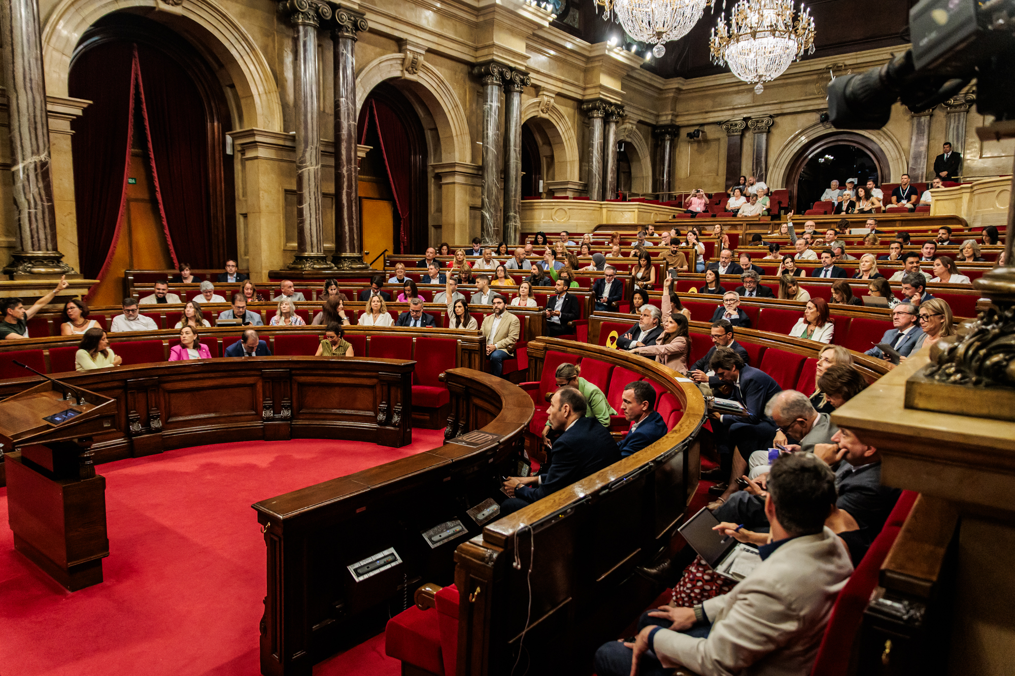 Votació al ple del Parlament del 2 de juliol de 2025. Font: Parlament de Catalunya / Sergi Ramos Ladevesa