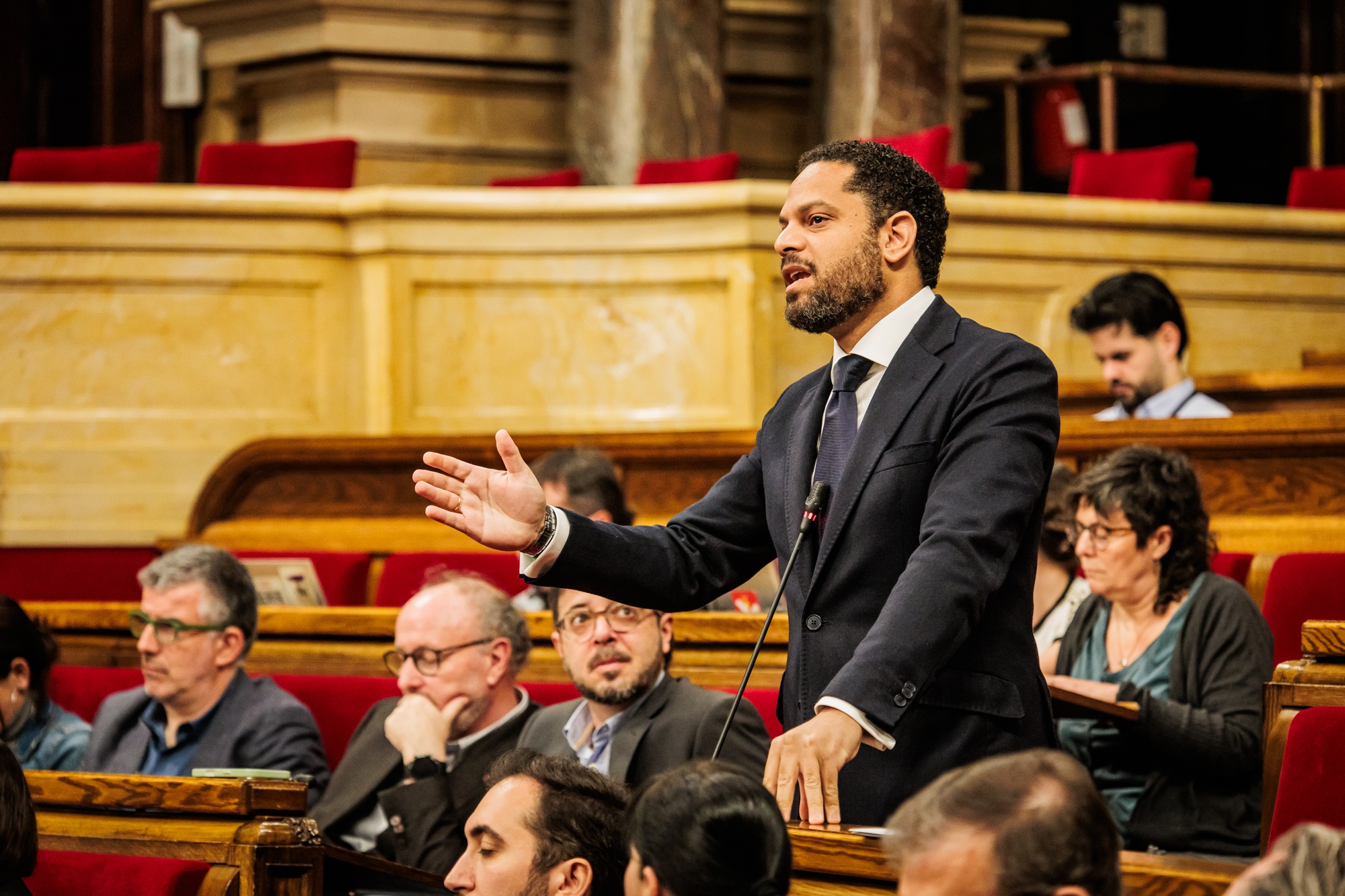 Ignacio Garriga, al ple del Parlament, a 25 de febrer de 2026. Font: Parlament de Catalunya (Sergi Ramos Lavedesa)
